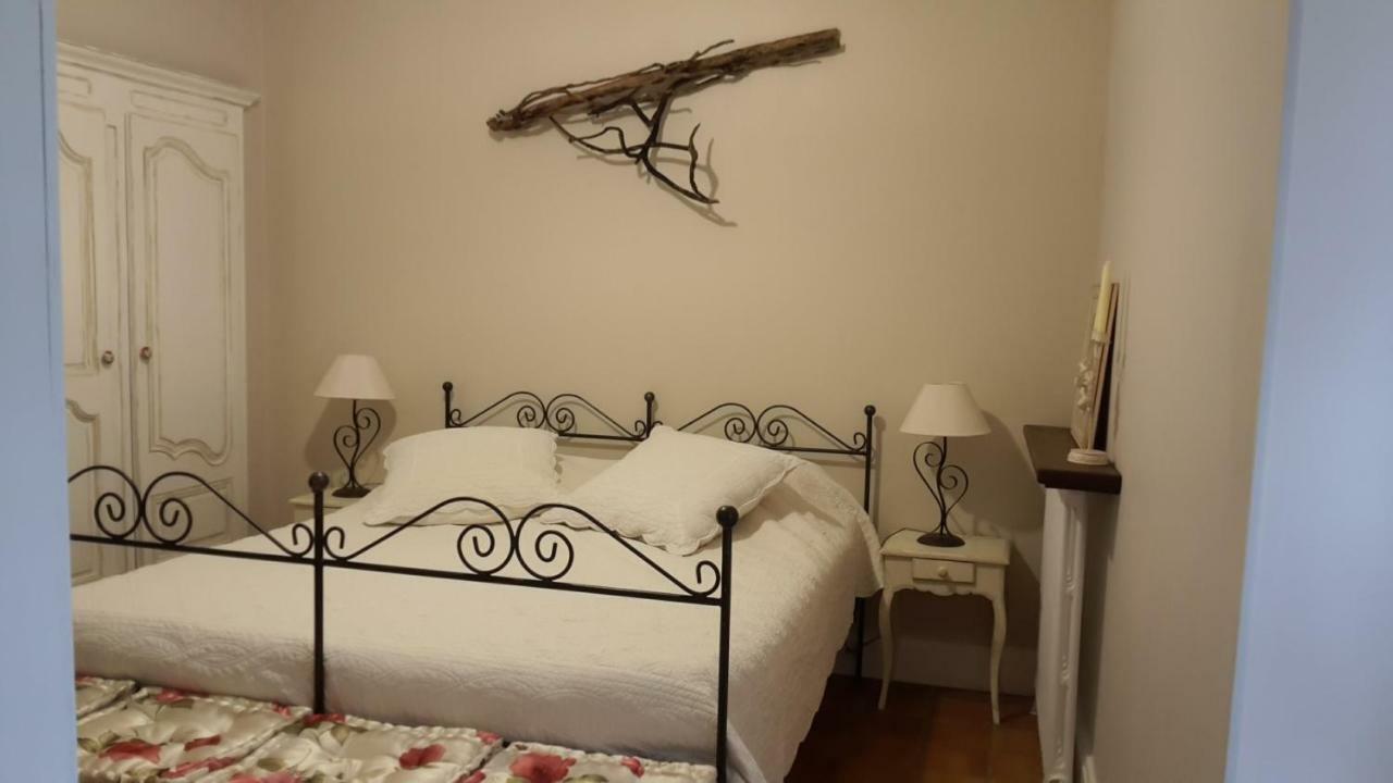 Moulin De Benedicty Bed & Breakfast Vers  Exterior photo