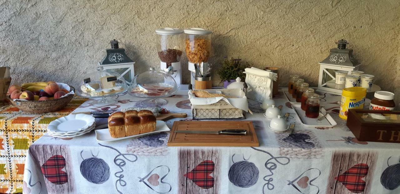Moulin De Benedicty Bed & Breakfast Vers  Exterior photo